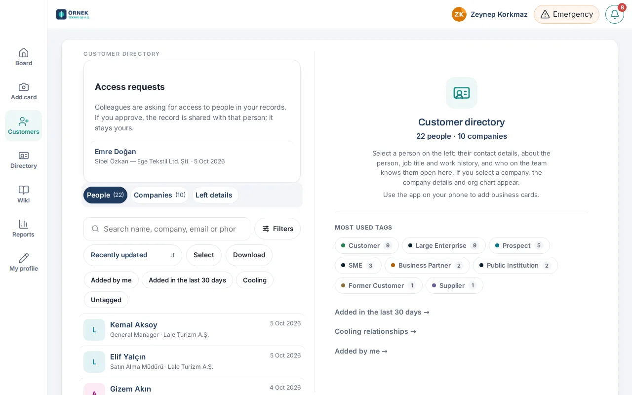 Customer directory: contacts, filters and tags